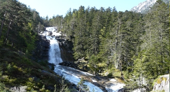 Caterets cascade du pont d'espagne